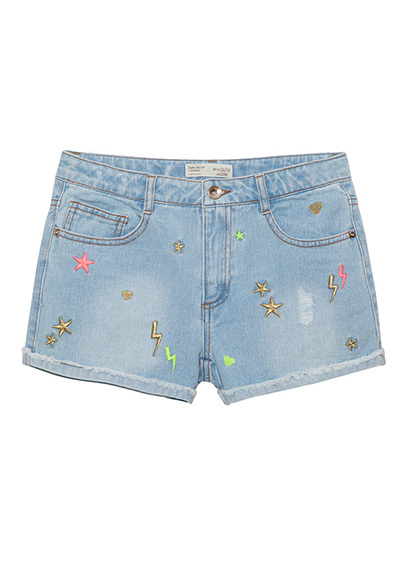 Girls garment wash short in cotton denim fabric and embroid